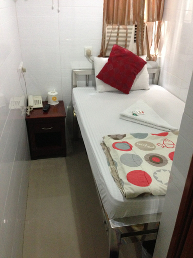 Bedroom 3, Canadian Hostel, Kowloon