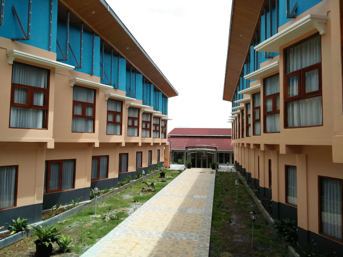 Exterior & Views 5, Revayah Hotels Ruteng, Manggarai
