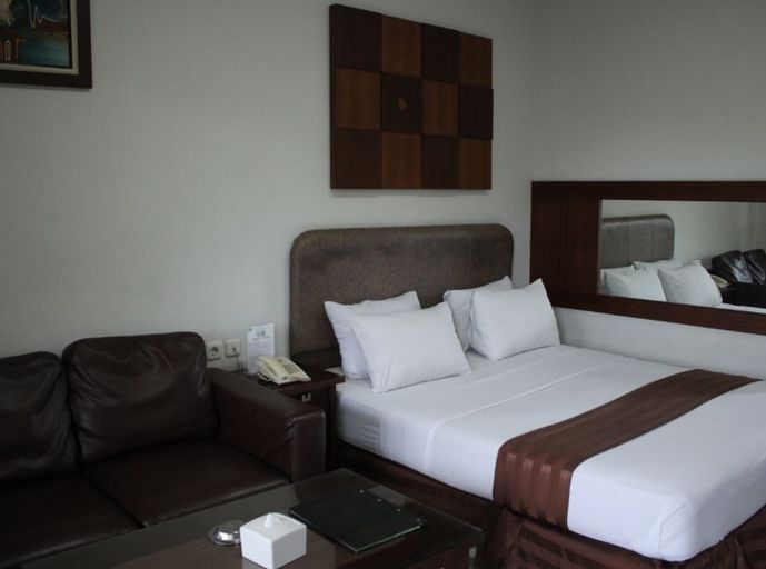 Hotel Grand Pangestu, Karawang