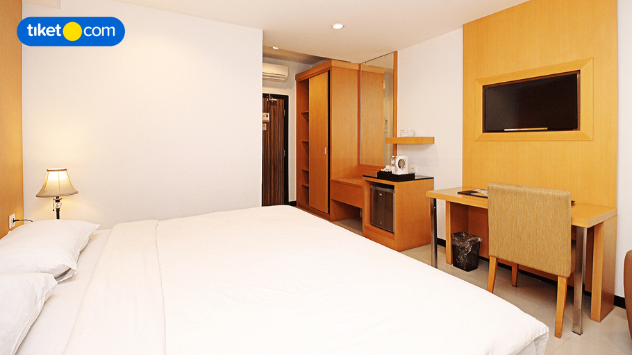 Bedroom 23