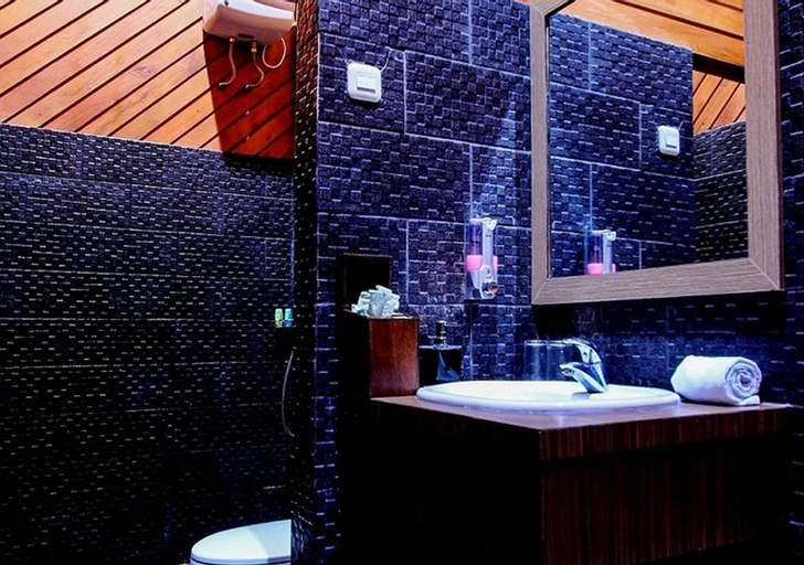 Green Tropical Village Hotel and Resort, Belitung