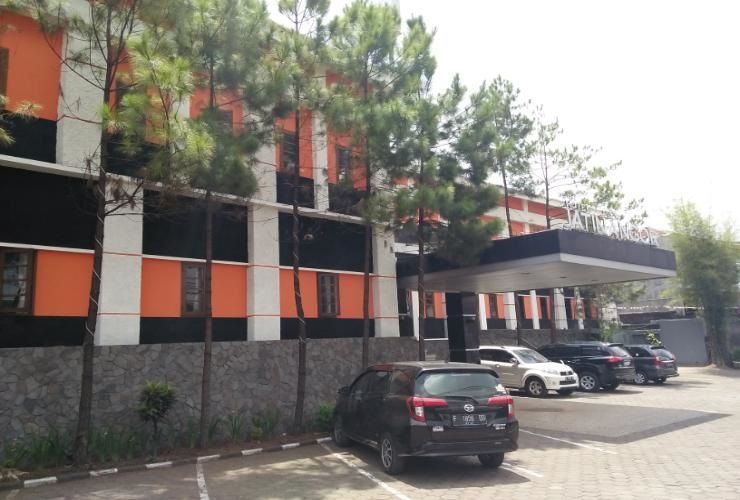 Jatinangor Hotel & Restaurant, Sumedang