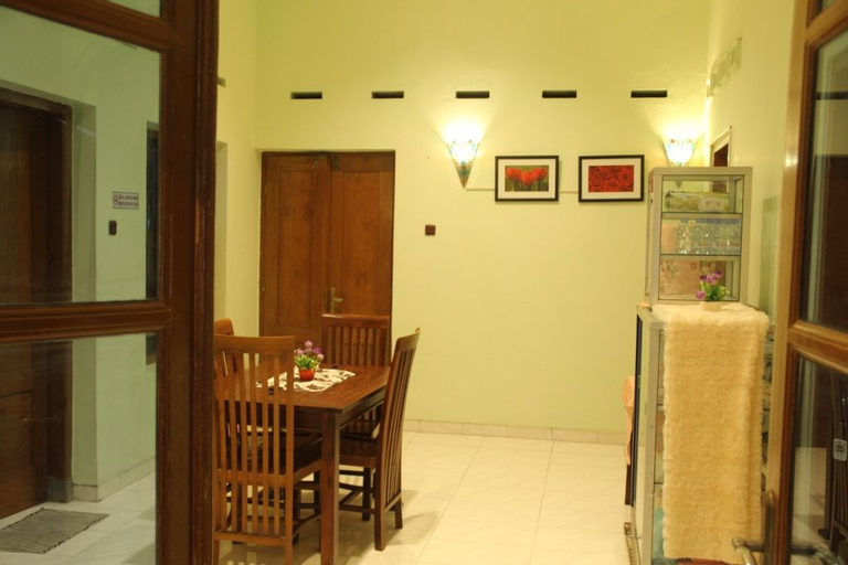 The Sultan Guest House Syariah, Solo
