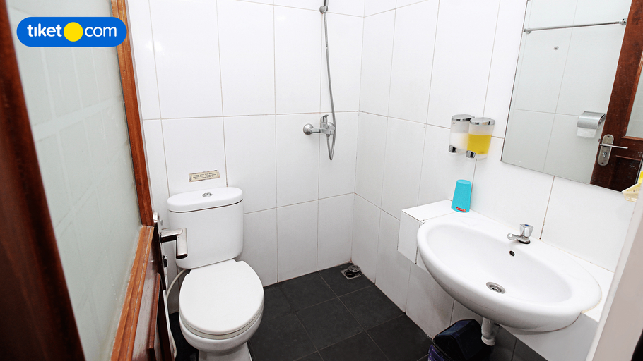 Bathroom 2