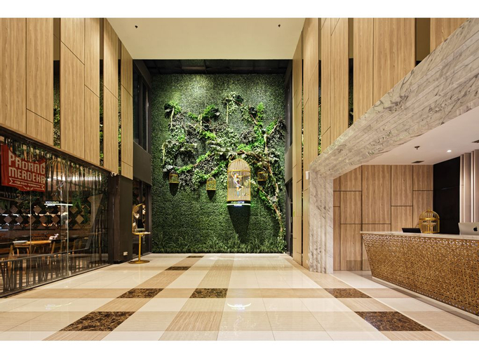 Public Area 2, MaxOneHotels at Platinum Hayam Wuruk Jakarta, Central Jakarta