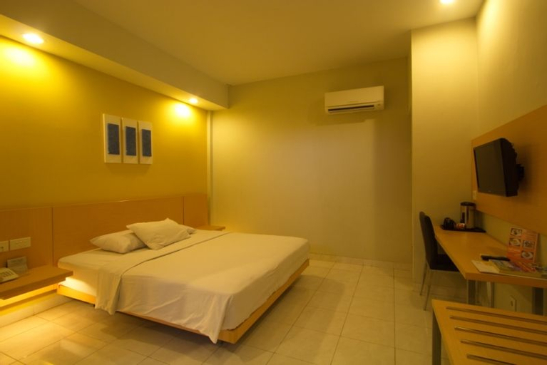 Hotel Quirin Semarang, Semarang