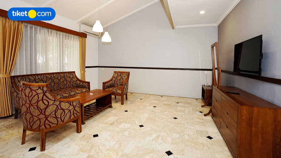 Bedroom 12