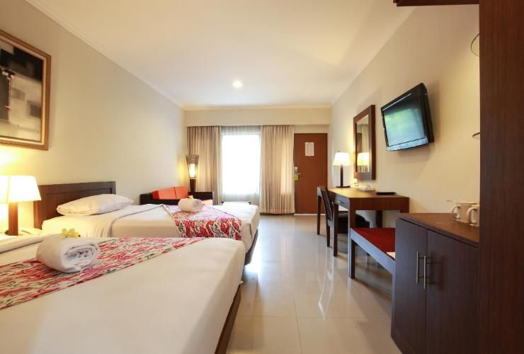 Bedroom 3, Onos Hotel (Formerly SIdodadi Hotel), Cirebon