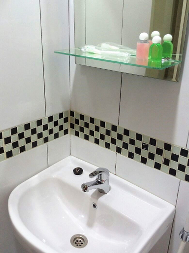 Bedroom 5, Wisma Nusantara Medan, Medan