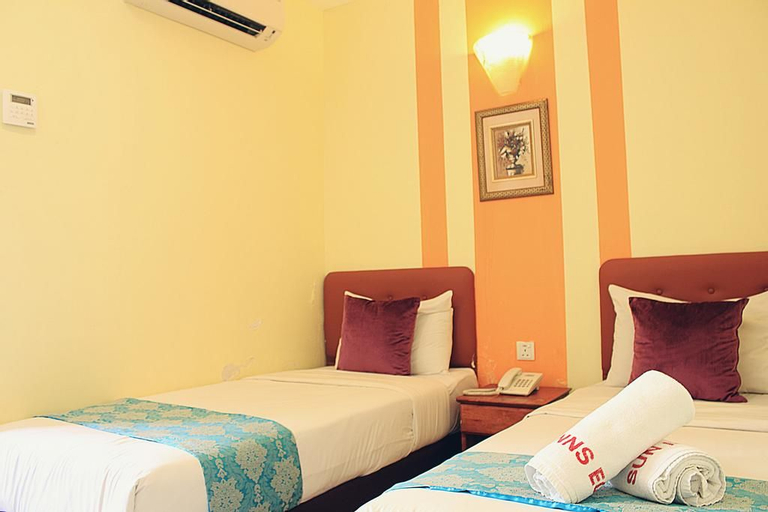 Bedroom 13