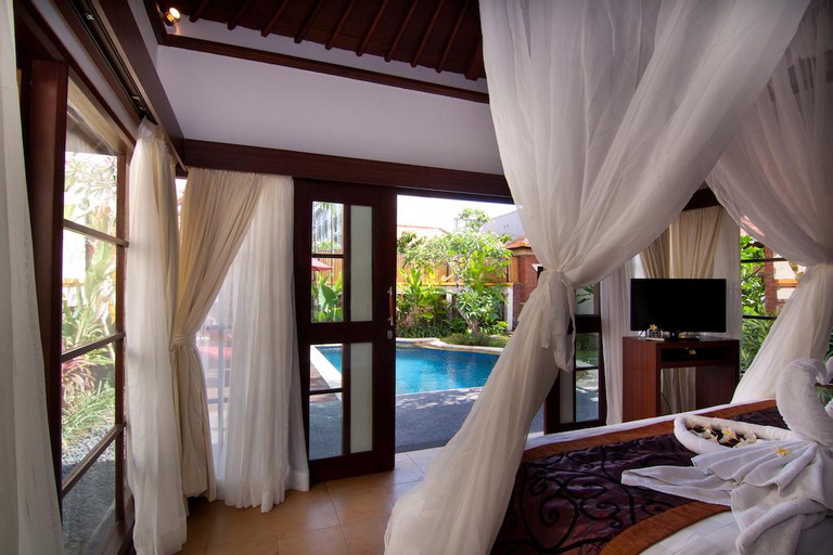 Bedroom 12
