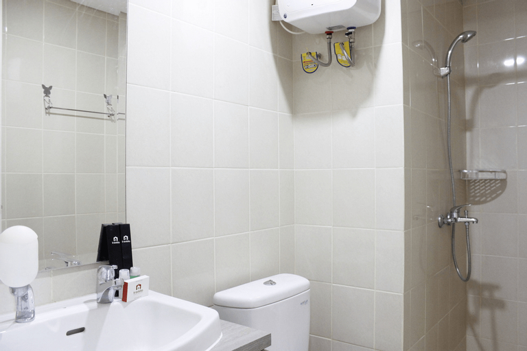 Bathroom 11