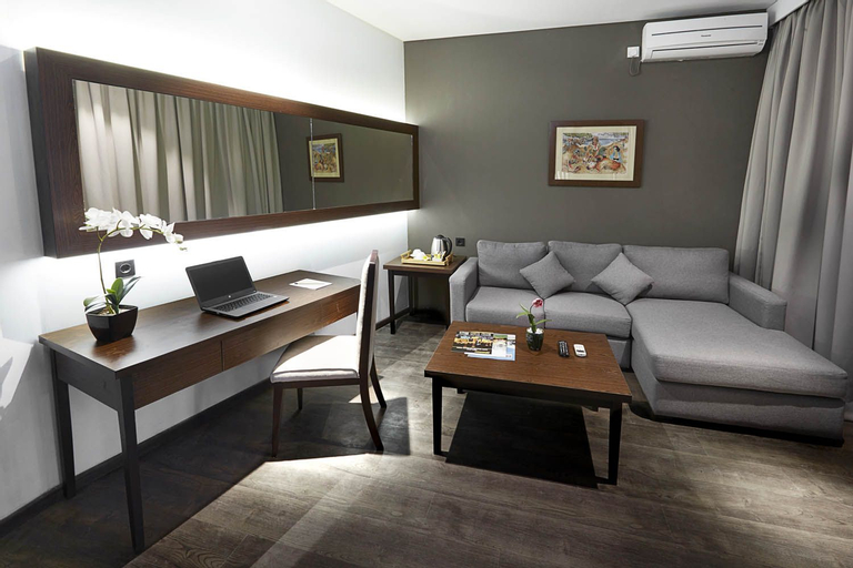 Amanuba Hotel & Resort Rancamaya, Bogor