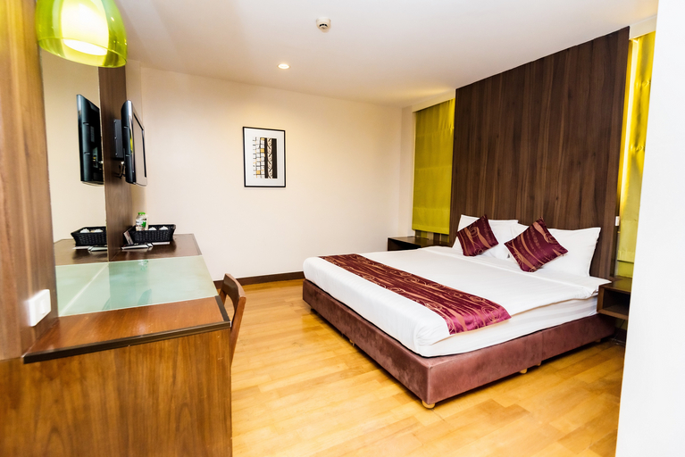 Bedroom 6