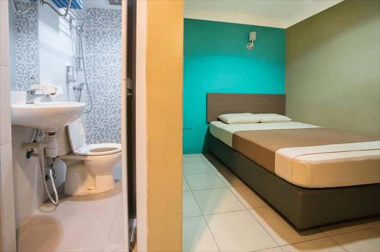 bathroom 2