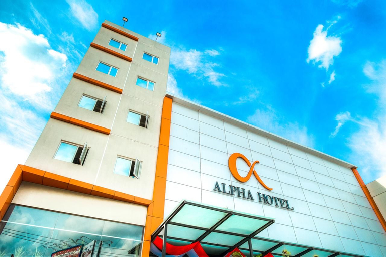 Exterior & Views 2, Hotel Alpha Pekanbaru, Pekanbaru