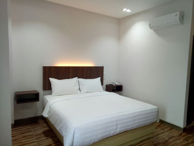 Kawana Hotel, Padang