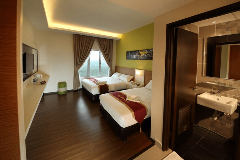 Bedroom 14