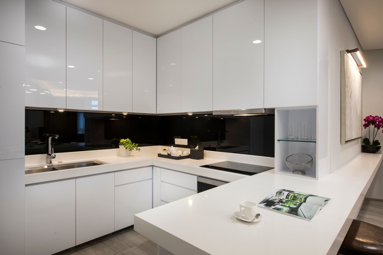 Dining Room 10