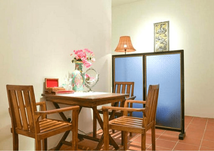 Dining Room 21