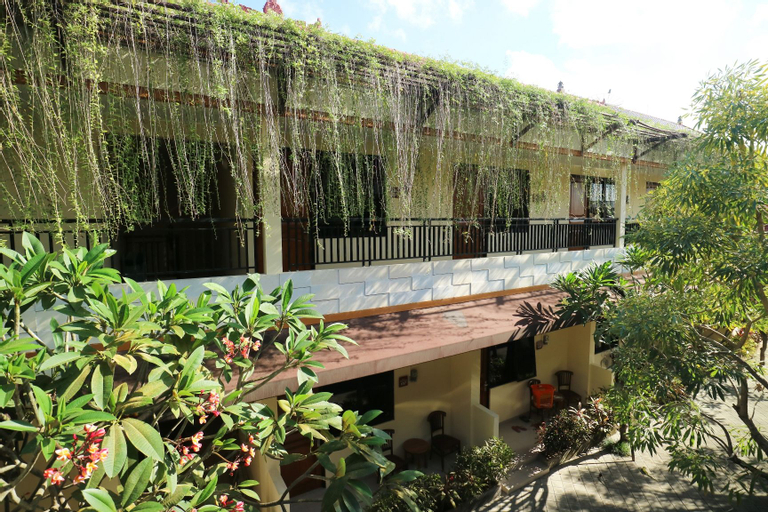 Exterior & Views 2, Dee Mansion Bali, Denpasar