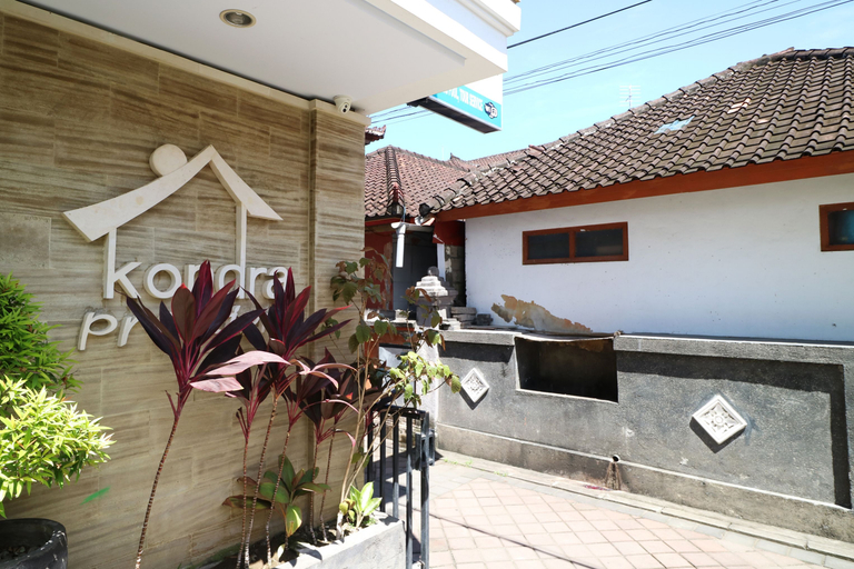 Exterior & Views 2, Kondra Premiere Guest House Kuta, Badung