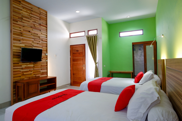 Bedroom 8