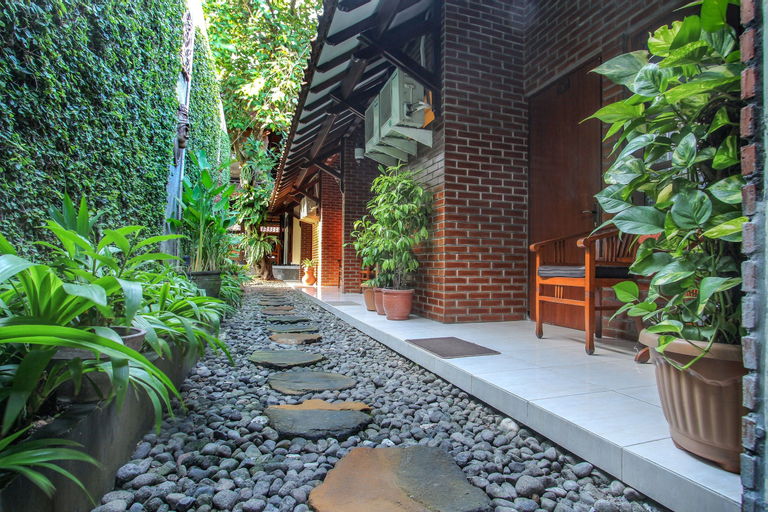 Exterior & Views 1, Delta Homestay, Yogyakarta