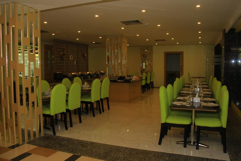 D'Grande Hotel Batam, Batam