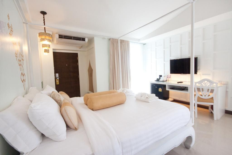 Bedroom 8