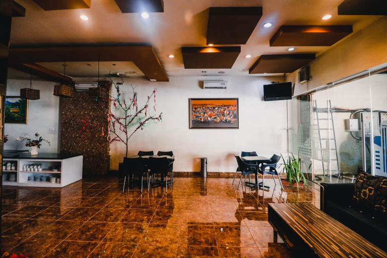 Public Area 4, RedDoorz Plus near Sultan Hasanuddin Airport, Makassar