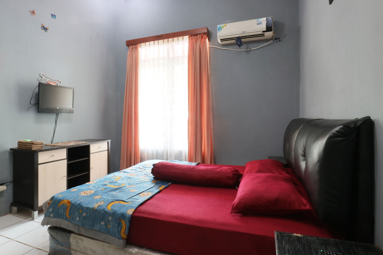Bedroom 6