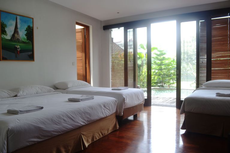 Blue Pacific Signature Rancamaya , Bogor