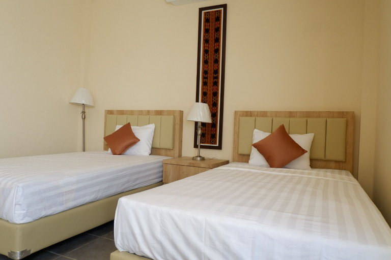 Bedroom 5, La Cecile Hotel and Cafe Komodo, West Manggarai