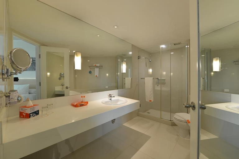 HARRIS Hotel Tebet, South Jakarta