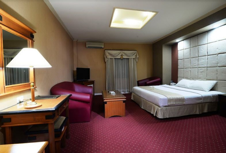 Bedroom 11