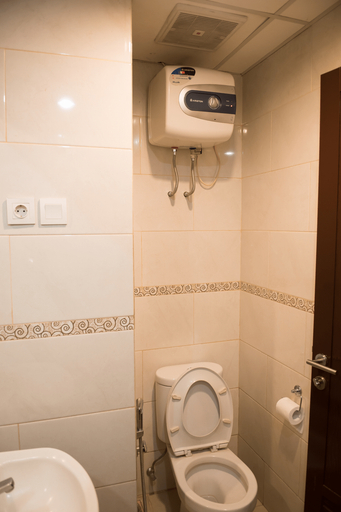 Bathroom 4, Lenna RESIDENCE, West Jakarta