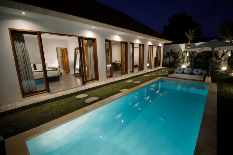 Swimming Pool 8