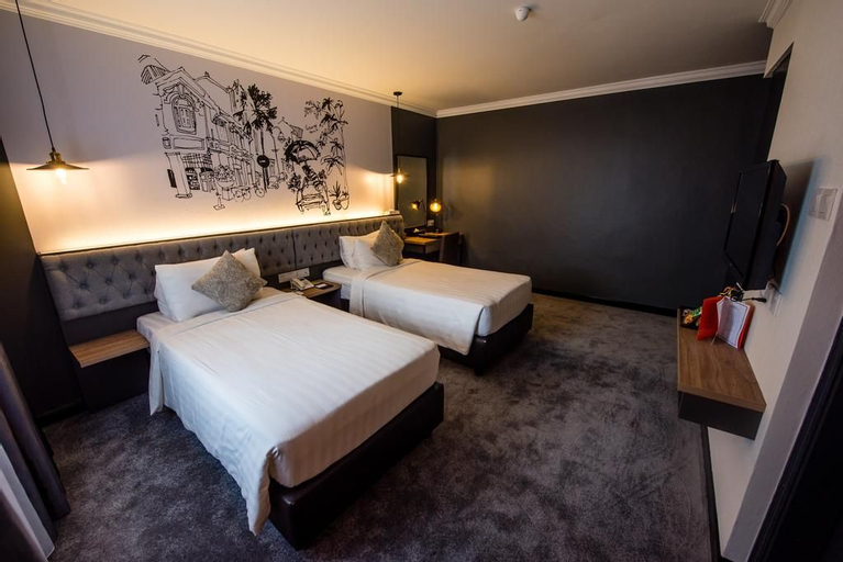 Bedroom 28