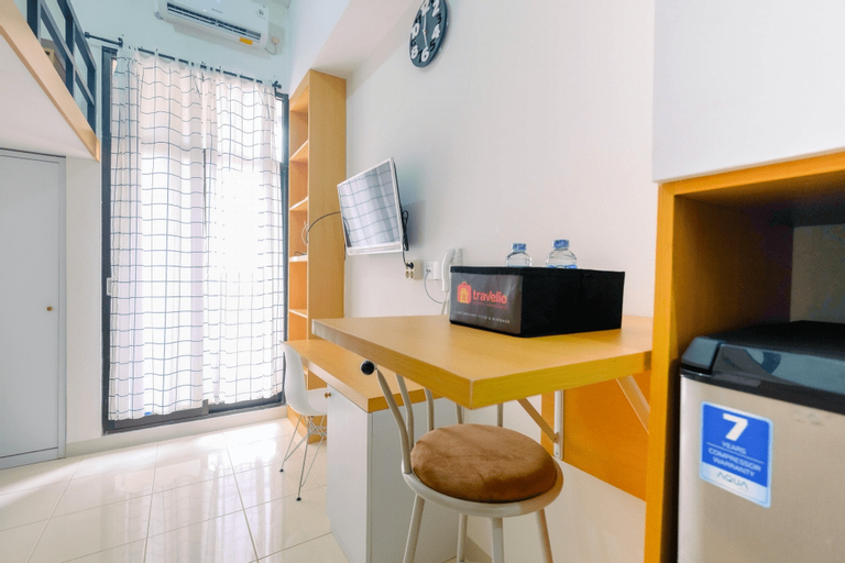 Dining Room 10