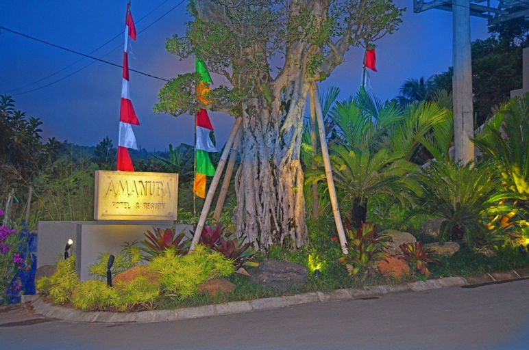 Public Area 21