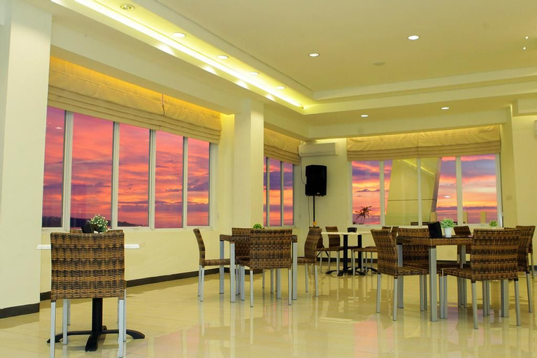 Big Fish Hotel, Manado