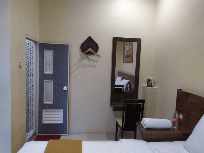 Bedroom 8