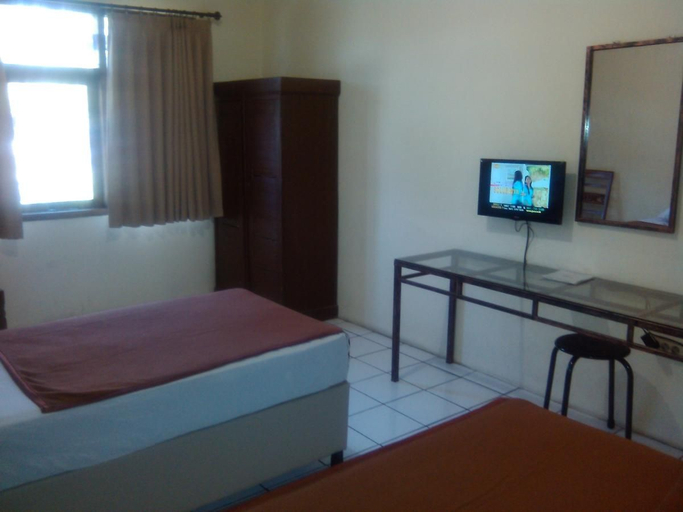 Bedroom 3, Hotel Augusta Garut, Garut