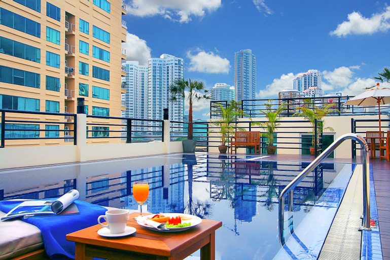 Bally Suite Sukhumvit Bangkok, Wattana