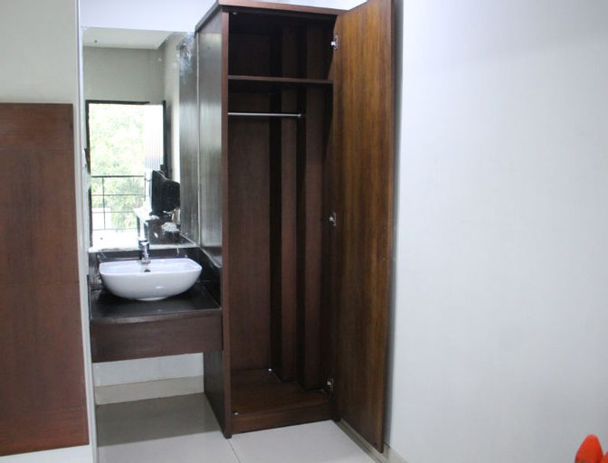 Hotel Grand Pangestu, Karawang