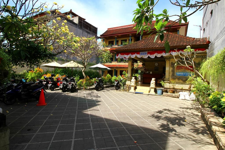 Exterior & Views 2, Dua Dara Inn Kuta, Badung