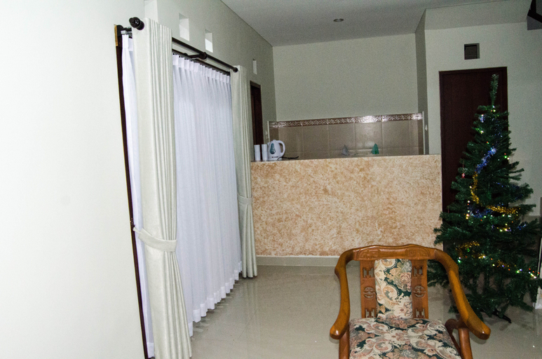 Bathroom 4, Beluran Serene Guesthouse, Tabanan