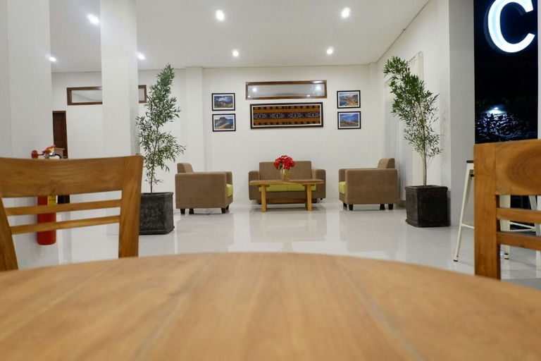Public Area, La Cecile Hotel and Cafe Komodo, West Manggarai