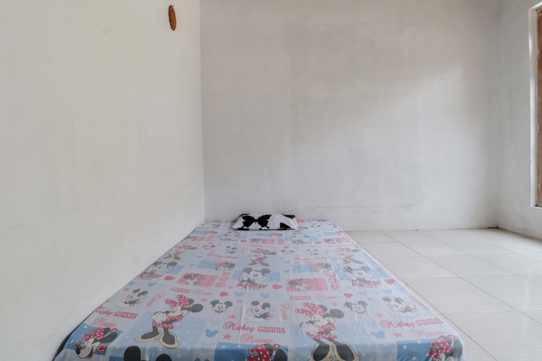 Bedroom 13